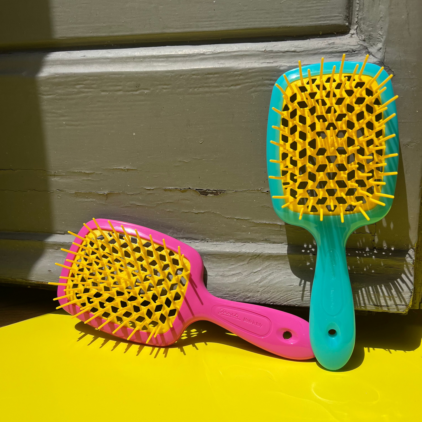 Janeke Superbrush Yellow & Neon Fuchsia